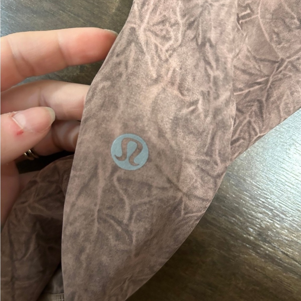 Lululemon Leggings - Picture 6 of 6
